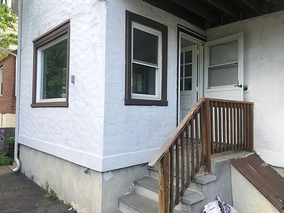 Unit 1 private entrance