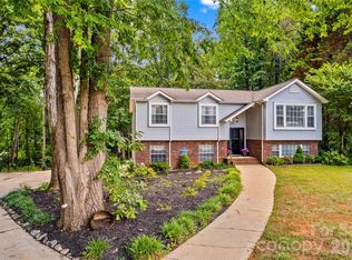 135 Chapel Ct, Salisbury, NC 28147