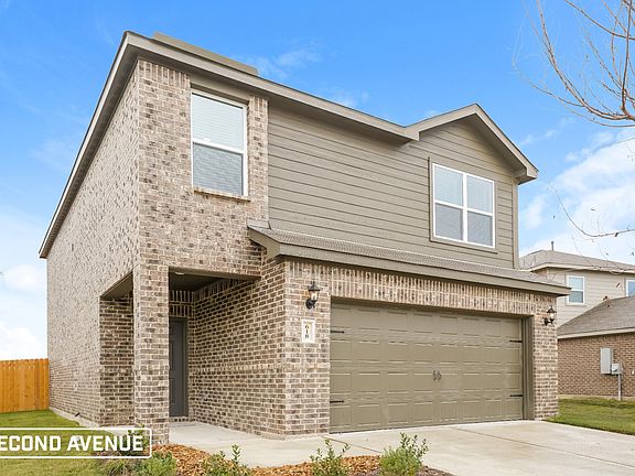 2nd image of 618 Micah Ln
