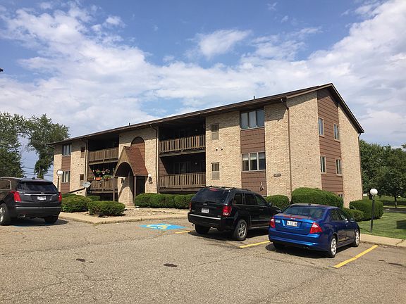 2nd image of 4401 Country Club Dr APT 31