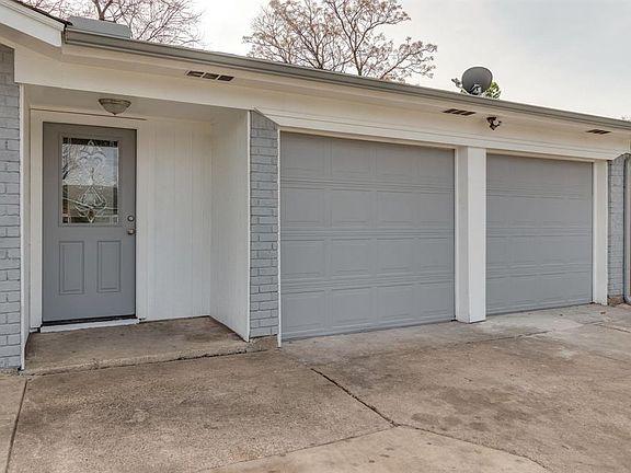 4th image of 2916 Lomita Ln