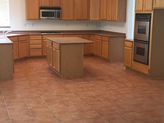 5th image of 752 Brentwood Dr