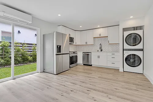 7740 Exchange Pl #7 Photo 1