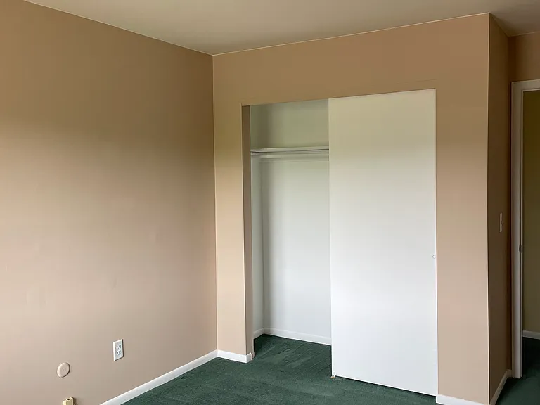 13 Skyline Dr #12 — Photo 14