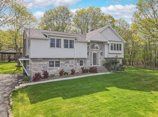 2111 Cheyenne Dr, Blakeslee, PA 18610