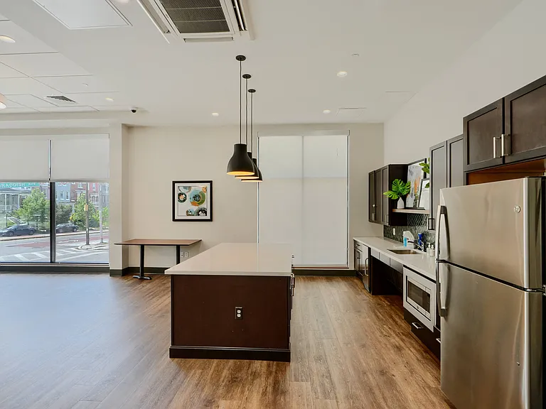 Walbrook Mill Apartments — Photo 1