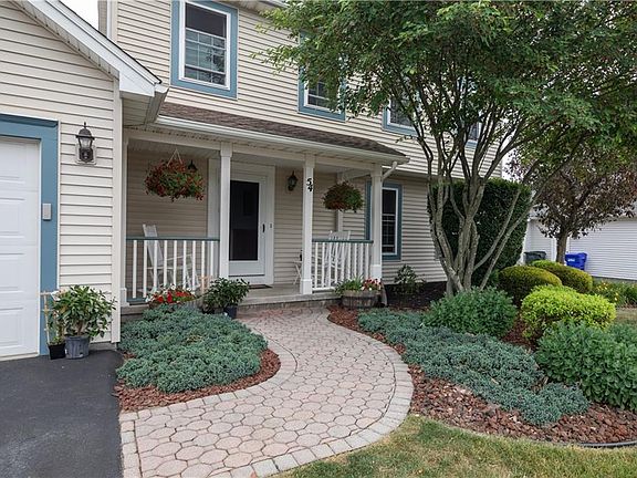 3rd image of 54 Diana Dr