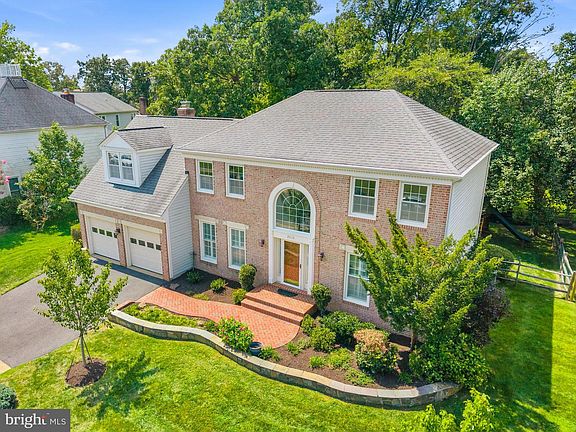 5th image of 2610 Paddock Gate Ct