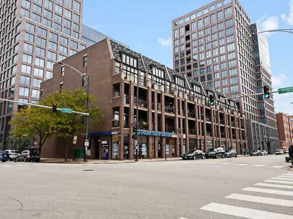 39 N Morgan St Unit 4, Chicago, IL 60607
