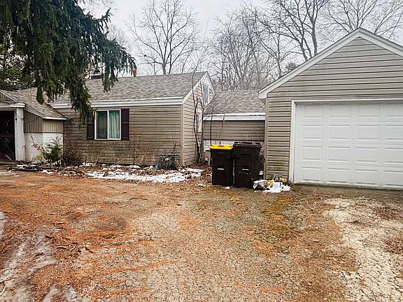 2nd image of 203 Wallace Ave
