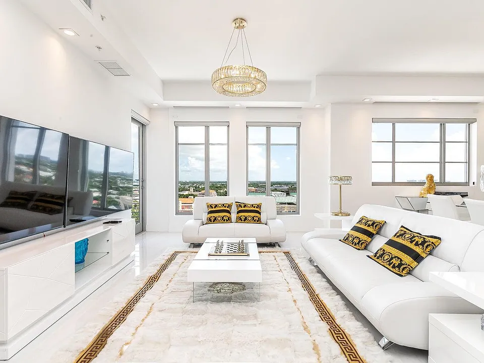 155 E Boca Raton Rd #Penthouse 3