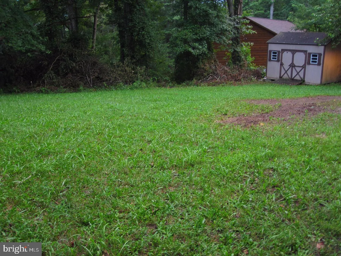4 bed, 2.0 bath, 924 sqft, $1,925 — Photo 4