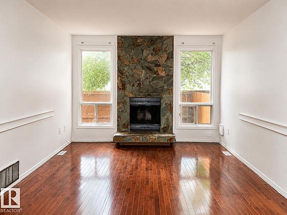 2nd image of 18625 66th Ave NW
