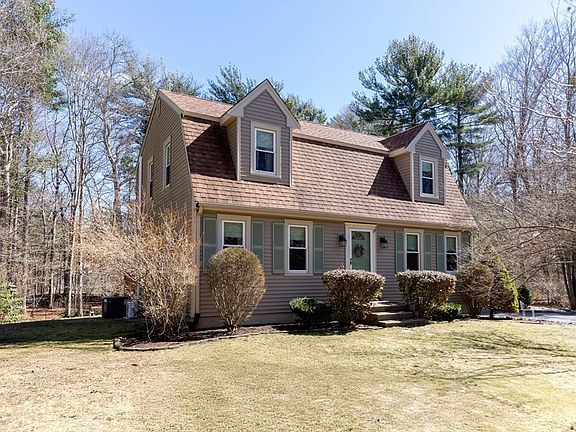 2nd image of 53 Stoney Weir Rd