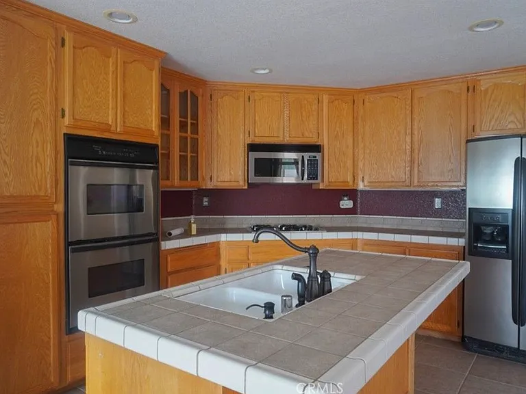 12661 Shorewood Ln — Photo 22