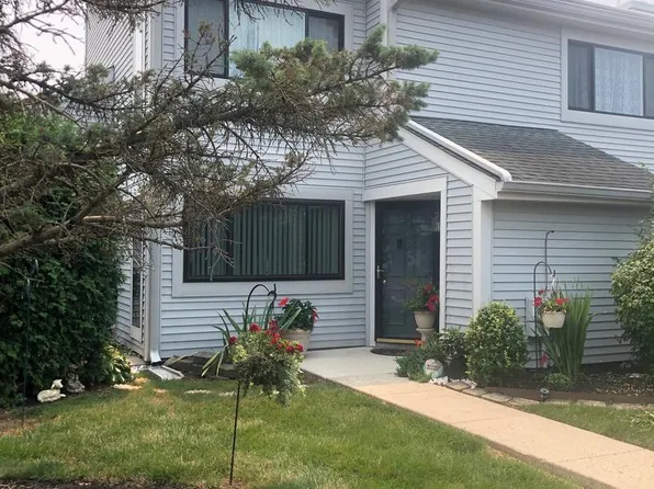 101 Monroe Dr #198, Harleysville, PA 19438