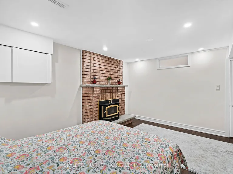 17 Sabrina Ct #BASEMENT — Photo 23