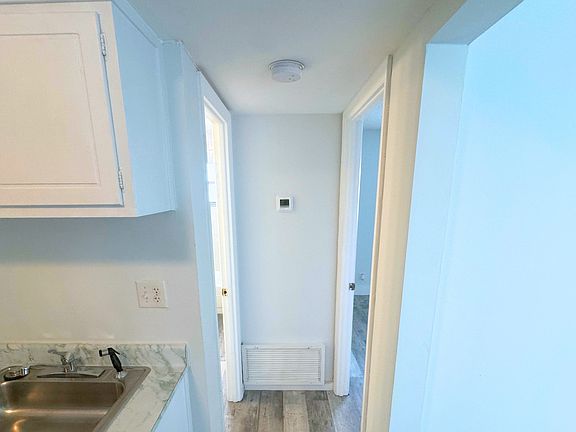 3rd image of 1534 SE 15th St #11025917