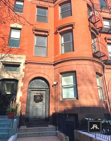 472 Beacon St #8 — Photo 7