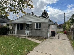21035 Wakedon St, Southfield, MI 48033
