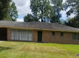 12322 Armstrong Dr, Baton Rouge, LA 70816