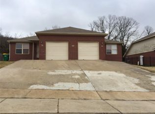 973 Vale St, Springdale, AR 72764