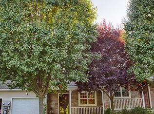 376 W Saint Elmo St, Nazareth, PA 18064