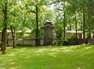 589 Valley Club Cir, Little Rock, AR 72212