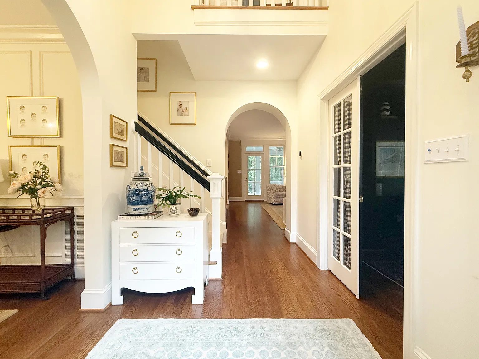 4 bed, 2716 sqft, $3,750 — Photo 3