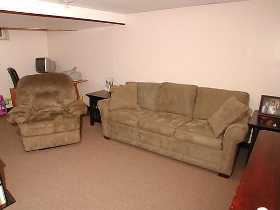 4th image of 73 Nandor Dr