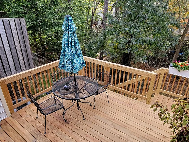 6534 Thetford Ct — Photo 11