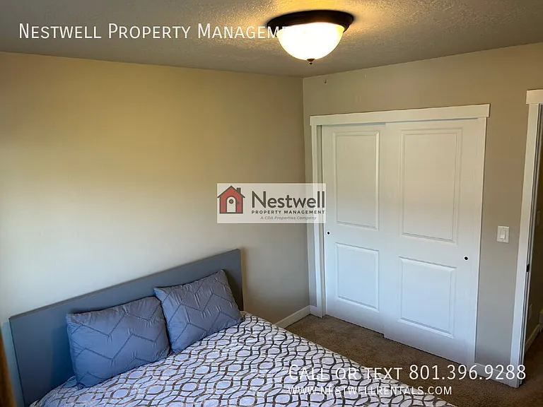 5696 W Red Ridge Ln — Photo 24