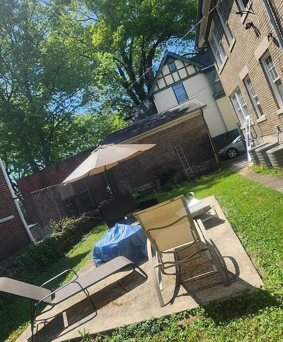 1487 Fair Ave — Photo 2