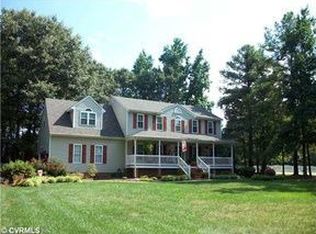 9400 Oak River Dr W, South Chesterfield, VA 23803