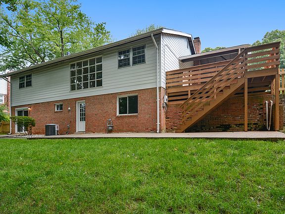 2nd image of 4234 Worcester Dr