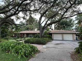 1232 Tangerine Pkwy NE, Winter Haven, FL 33881