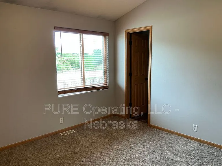 11657 Bauman Ave — Photo 53