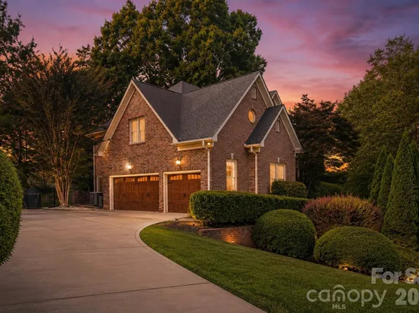 7205 Watersreach Ln, Charlotte, NC 28277