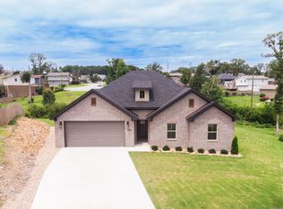 11224 N Shackleford Rd, Little Rock, AR 72211