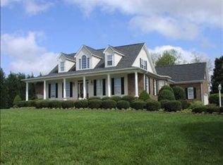 7218 Chapsworth Dr, Trinity, NC 27370