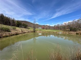 277 Beauty Shop Rd, Lambsburg, VA 24351