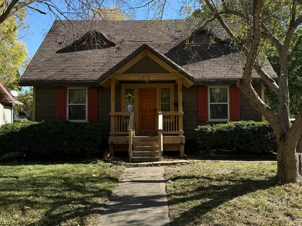 618 Stanton Ave, Ames, IA 50014