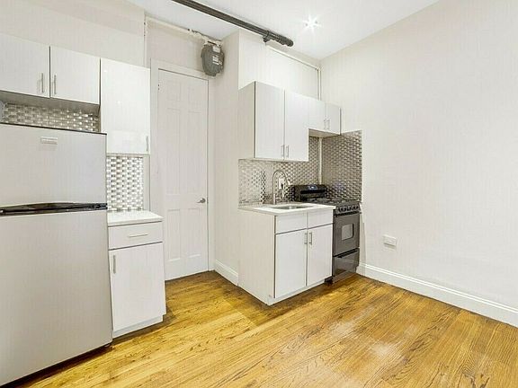 5th image of 208 W 88th St Frnt 1