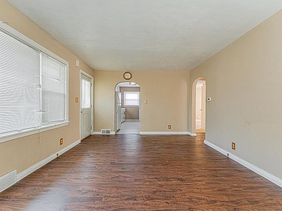 5th image of 264 South St