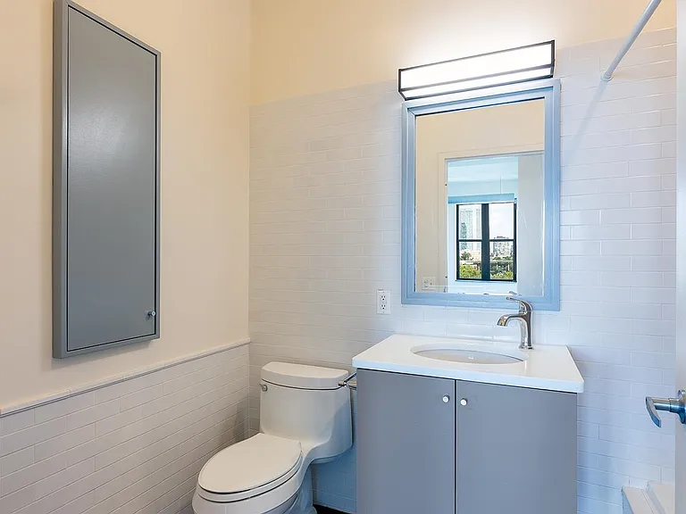 232 Pavonia Ave #717 — Photo 9