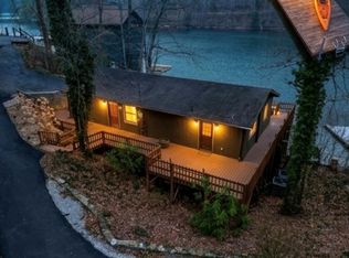 23 Moseley Way, Robbinsville, NC 28771