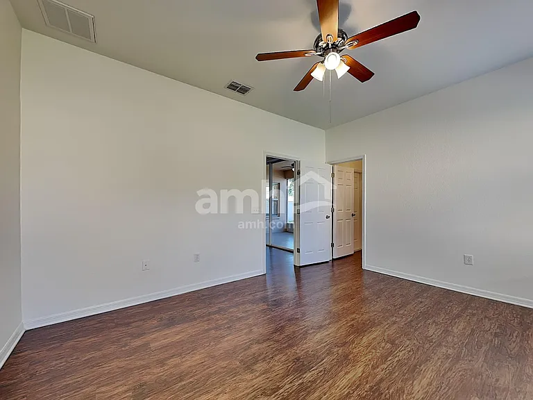 10707 Carloway Hills Dr — Photo 8