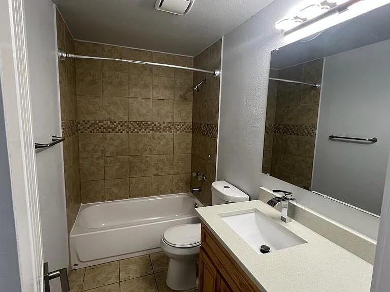 15518 5th Avenue Ct E — Photo 20