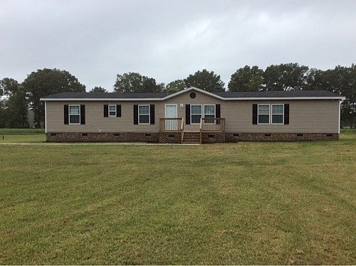 1st image of 48 Wilkins Farm Rd