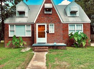 1313 Hull St, Chesapeake, VA 23324